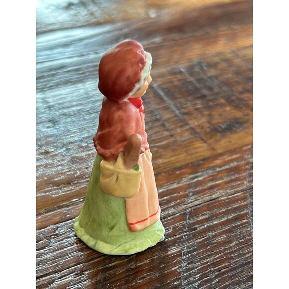 Vintage Lefton 1988 Little Red Riding Hood Figurine With Basket & Bread - Picture 3 of 5